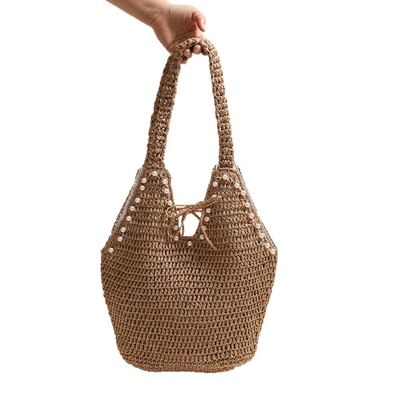 Handtasche mit Perlendekor und Innovativem Verschluss Brehn