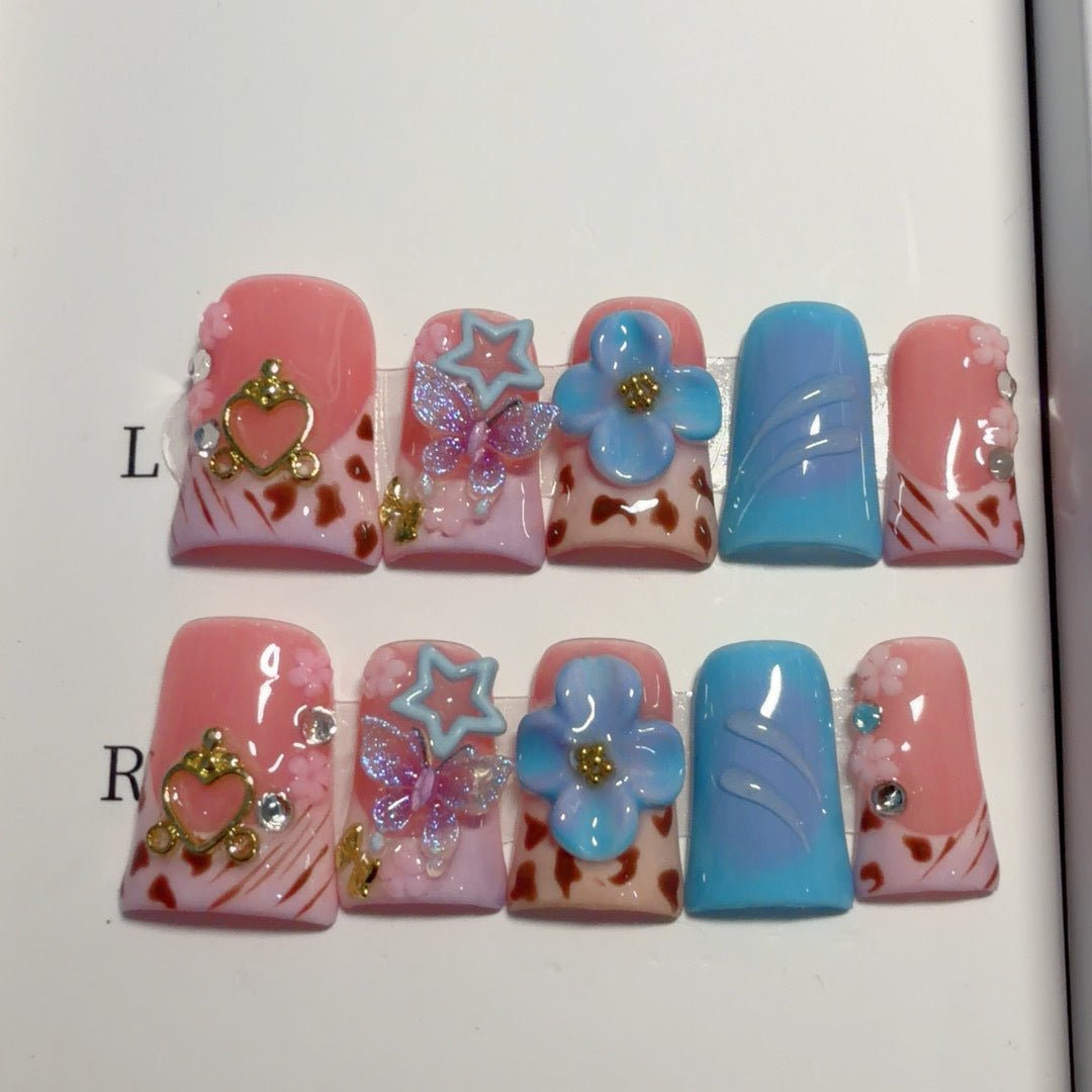Künstlerische dekorative Press-On-Nagelspitzen