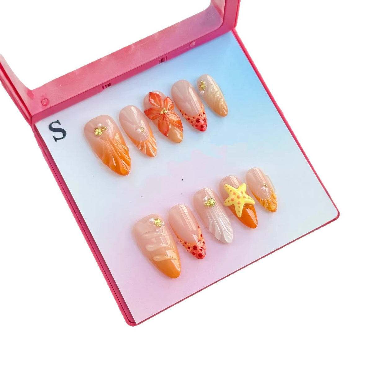 Künstlerisches Floral Press-On Nagelset mit von Ozean inspirierten Akzenten
