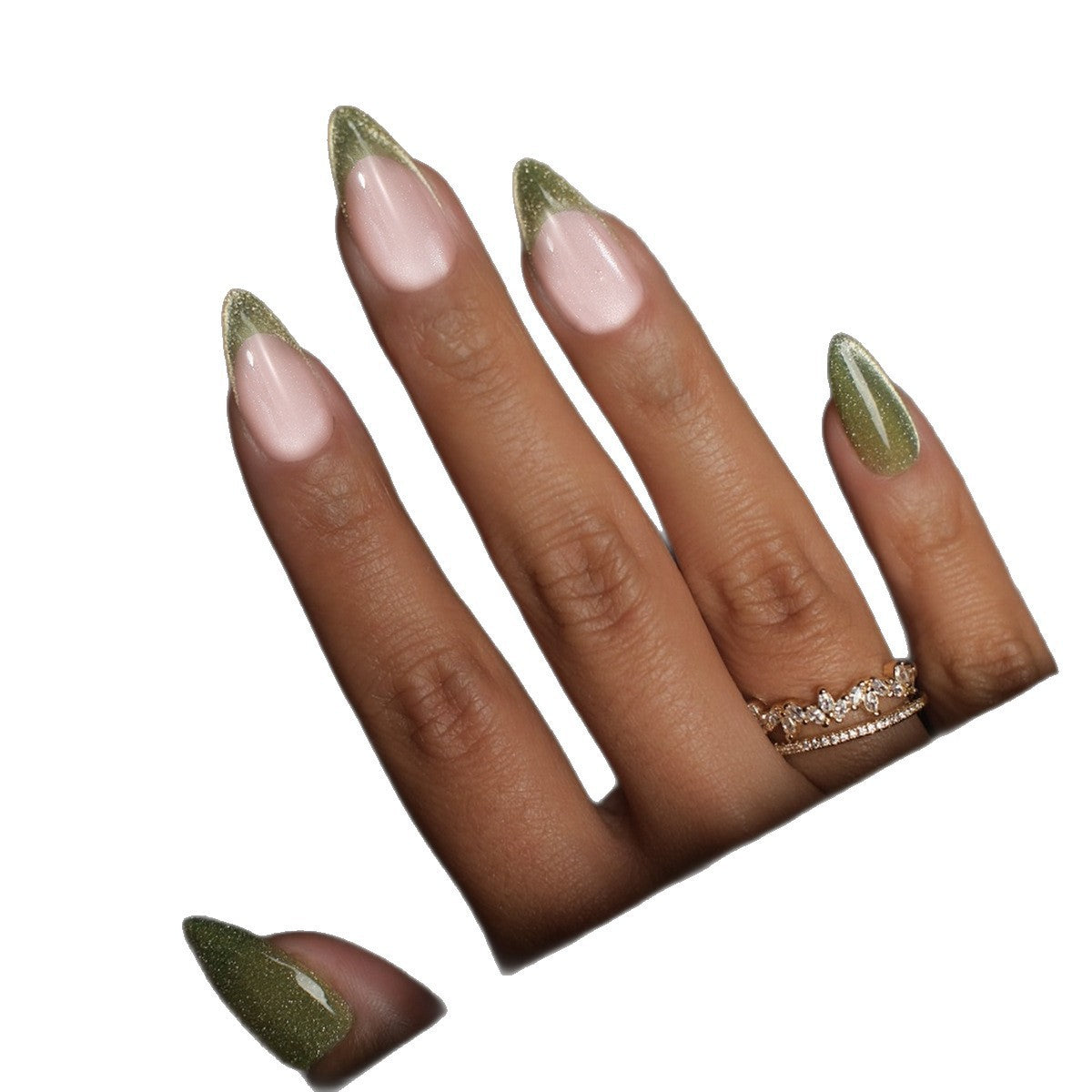 Kunstnagelset mit glamourösem Krallschnitt und funkelnden Akzenten Brehn