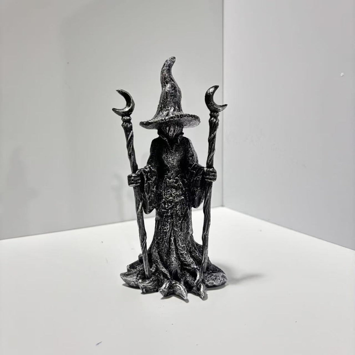 Dekorative Hexenstatue Brehn