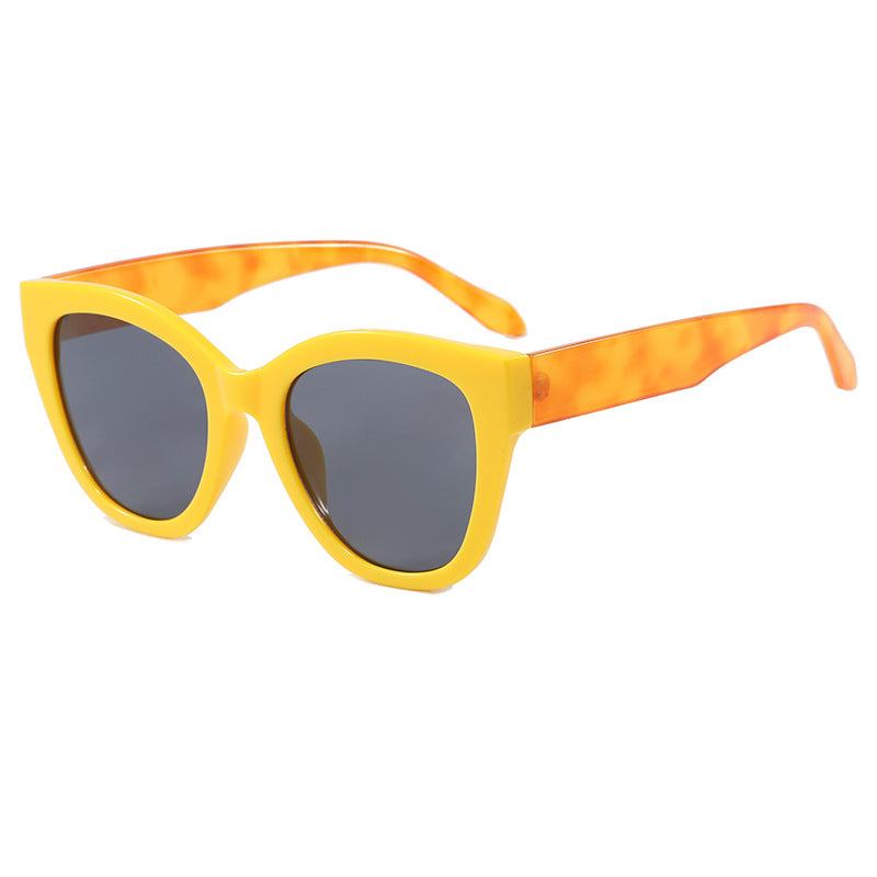 Damen extravagante Sonnenbrille mit modischem Design Brehn
