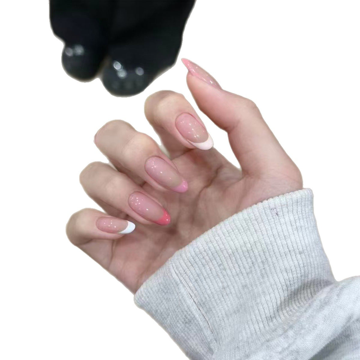 Elegante Ombre Französische Tip Nagelverlängerungen Brehn