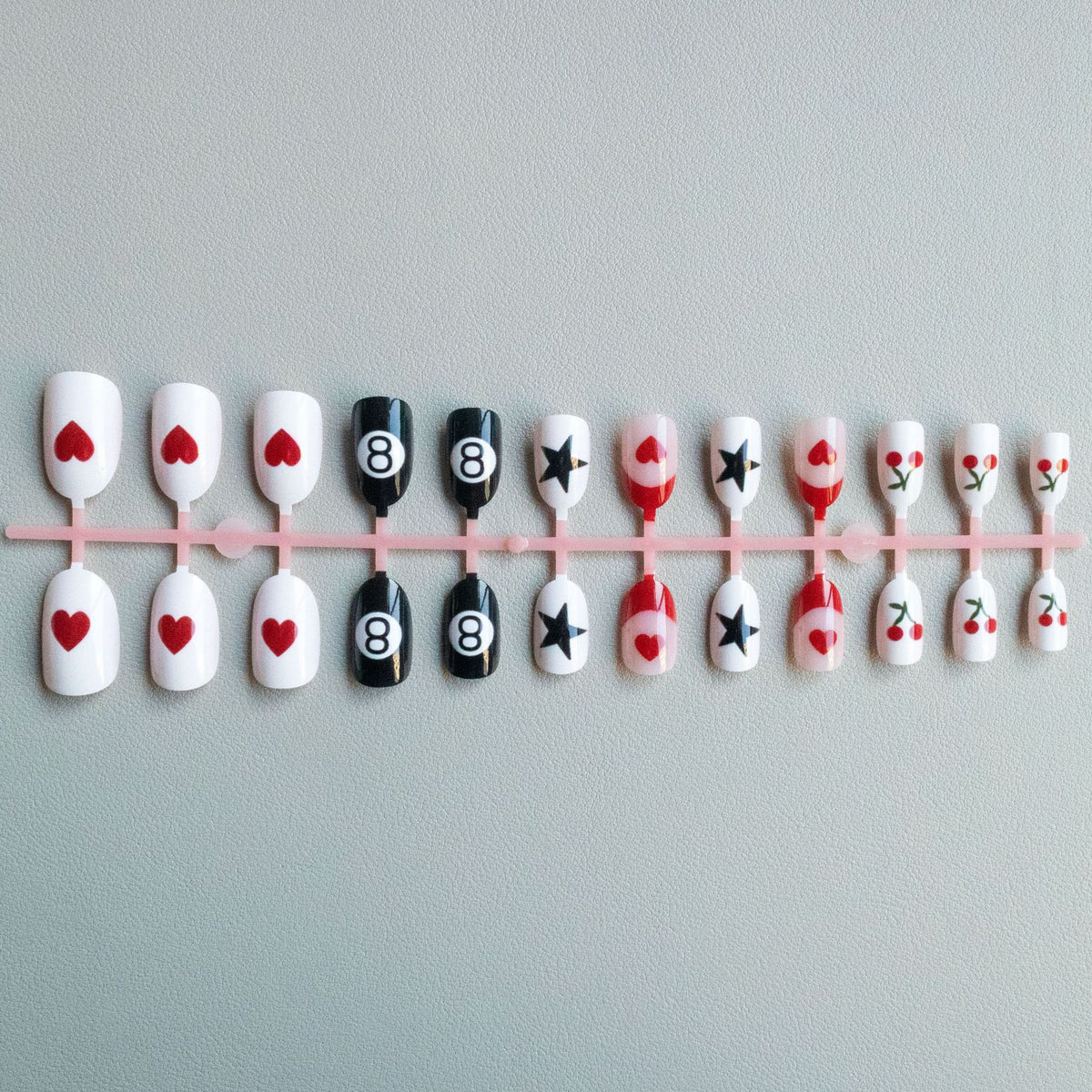 Künstlerisches Nageldesign