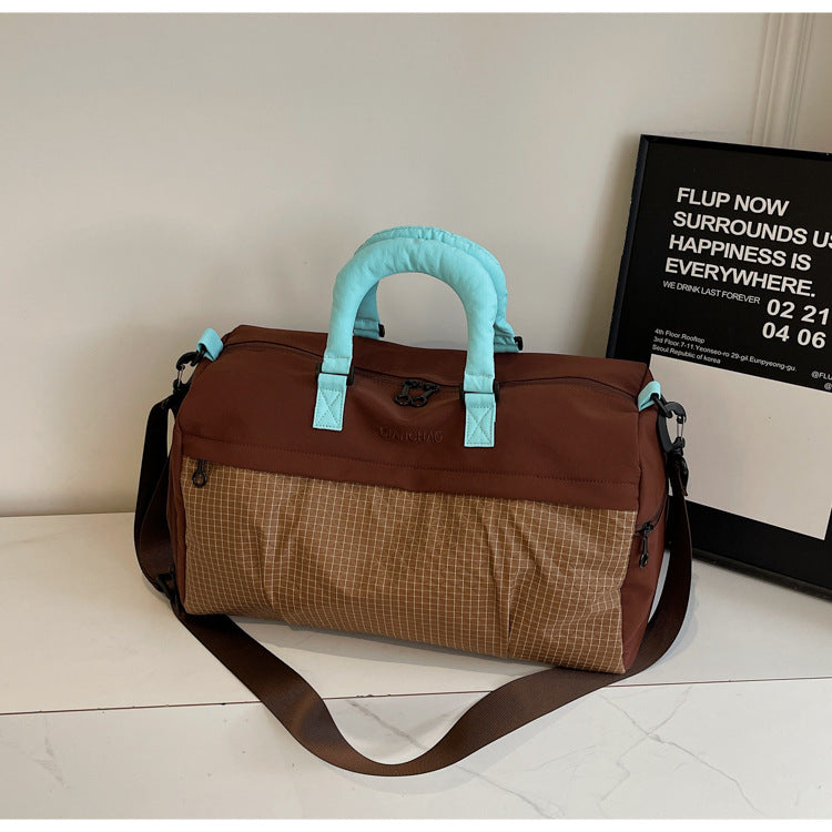 Sportliche Reisetasche Mit Vielseitigen Einkaufsoptionen Brehn