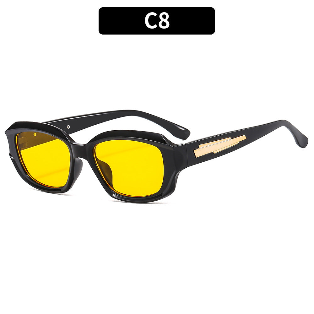 Stylische Katzenaugen-Sonnenbrillen mit elegantem Akzent