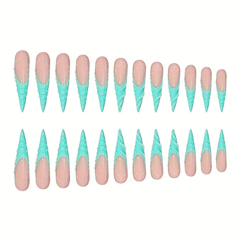 Einzigartige 3D Muschel-inspirierte Press-On Nagelkunst Brehn