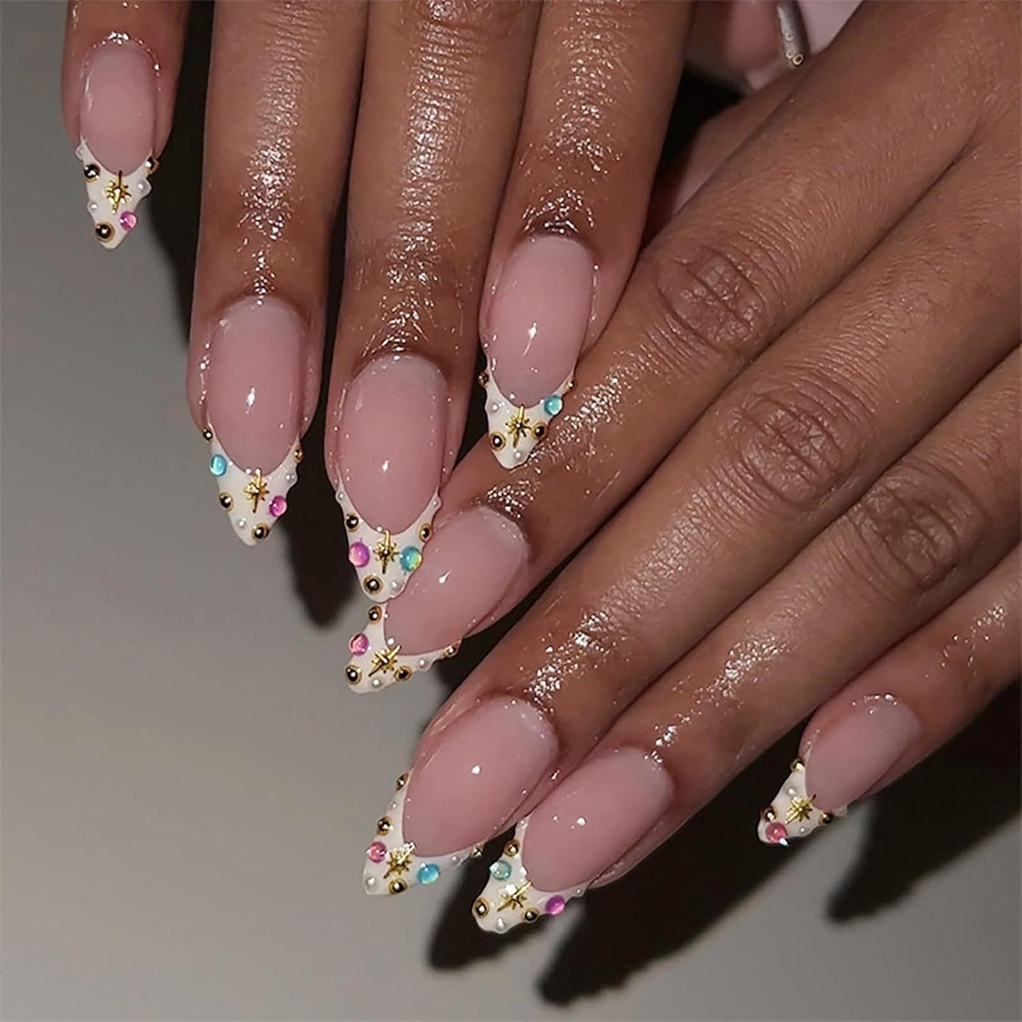 Dekoratives Press-On Nagelkunst Set Brehn