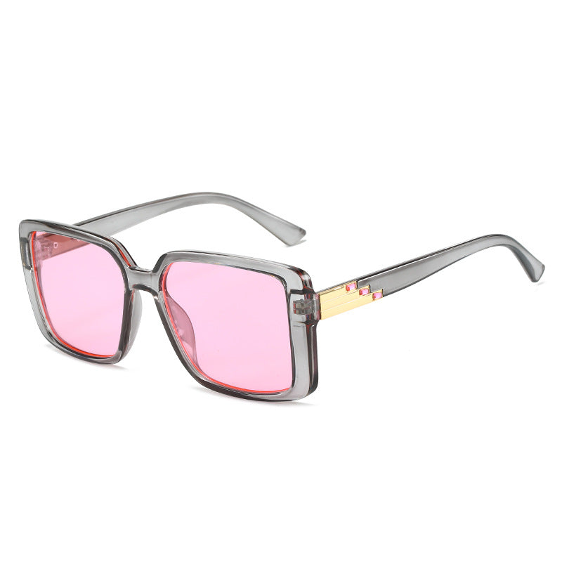Damen modische quadratische Sonnenbrille mit trendigen Details Brehn