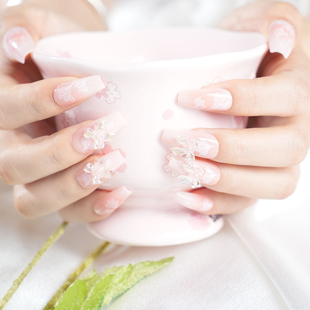 Elegante florale Press-On-Nagelverlängerungen Brehn