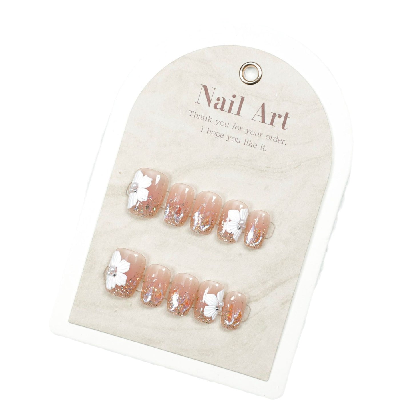 Künstlerisch florales, verziertes Press-On Nageldesign Brehn