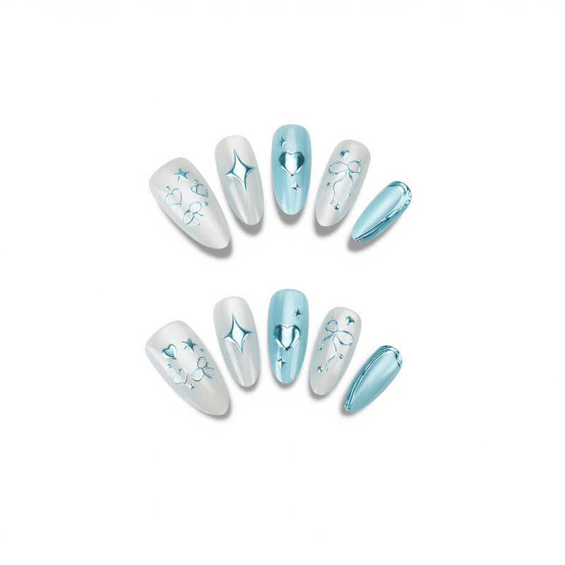 Künstlerisches Press-On-Nagel-Set mit Herz- und Stern-Designs Brehn