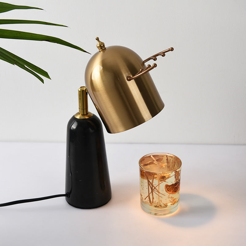 Elegante dekorative Tischlampe