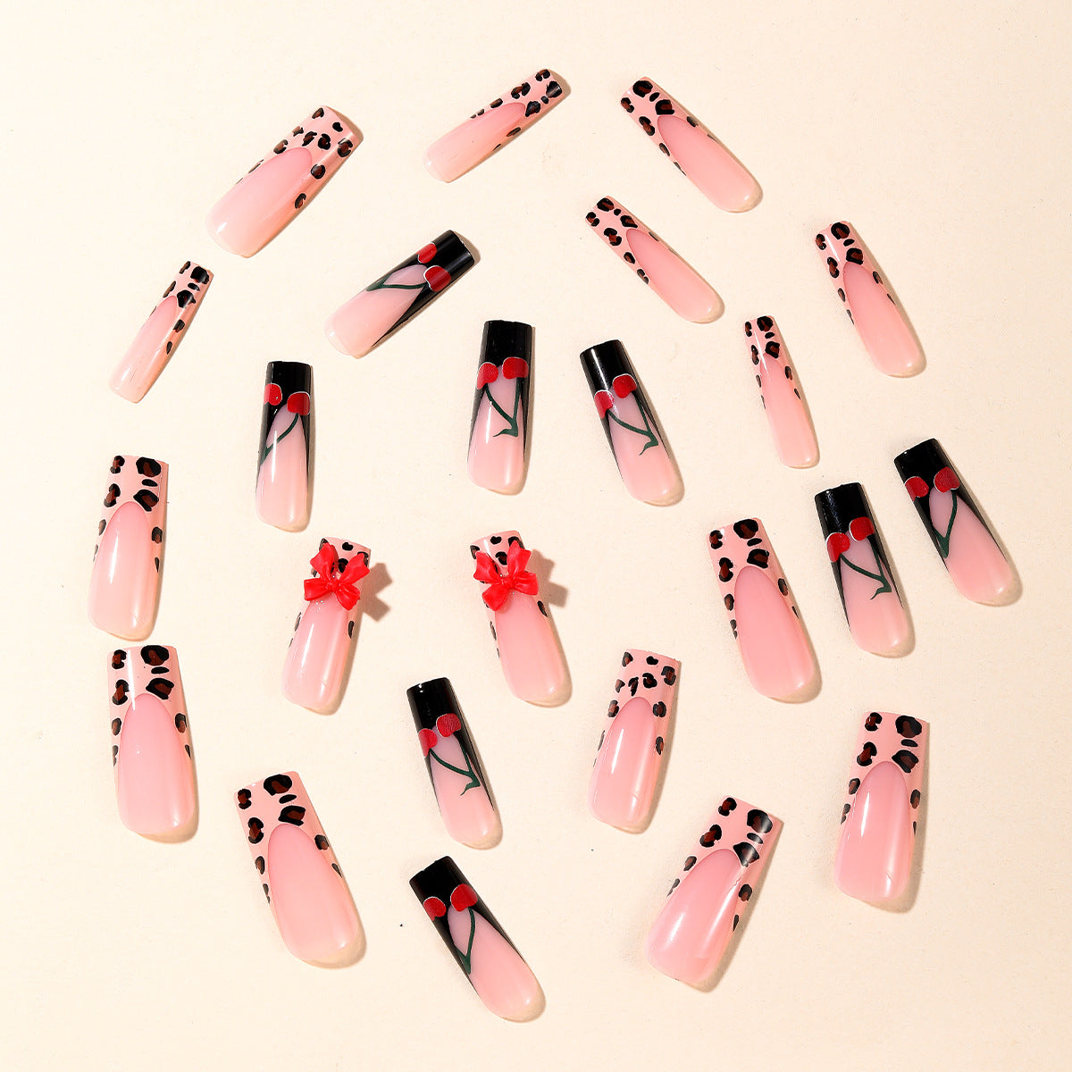Kreatives Florales Design Nagelkunst Verlängerungen Brehn