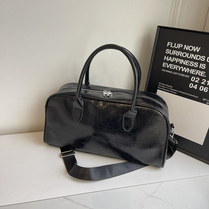 Elegante und Geräumige Weekendtasche Aus Hochwertigem Kunstleder Brehn