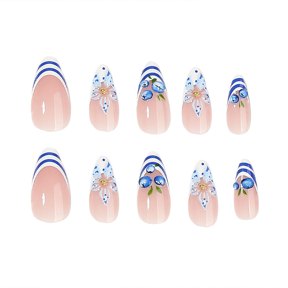 Kunstvolle Nagelgestaltung mit floralen und maritimen Elementen Brehn