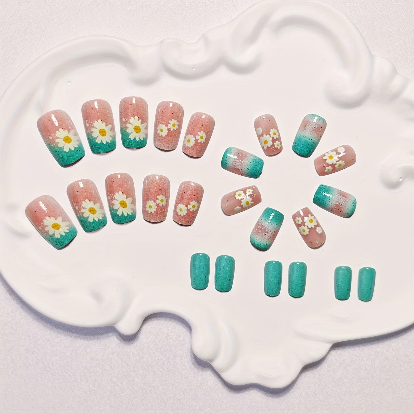 Kunstnägel mit Sommerlichem Blumenmotiven Brehn