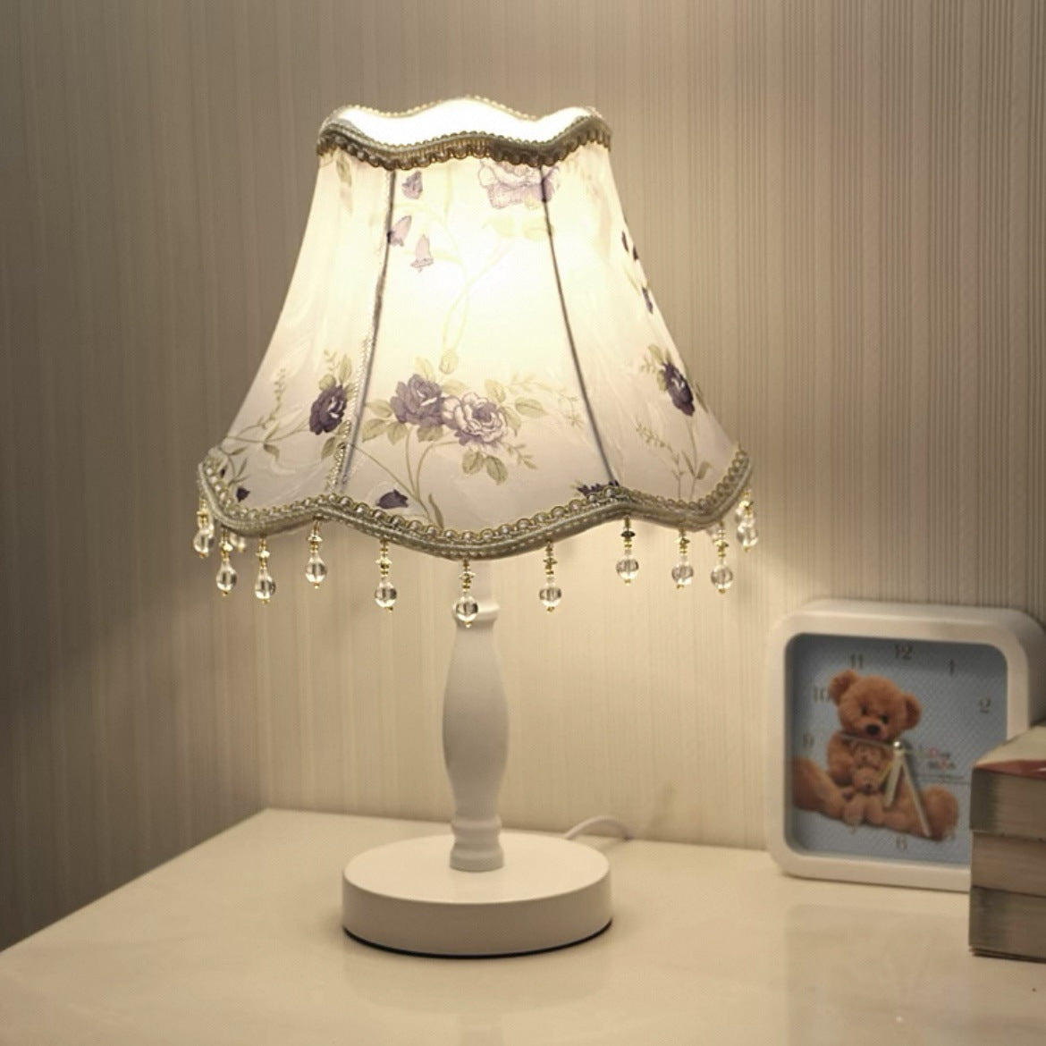 Vintage Floral Shade Tischlampe