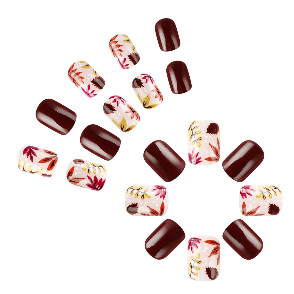 Herbst-inspirierte Press-On Nagelkunst Brehn