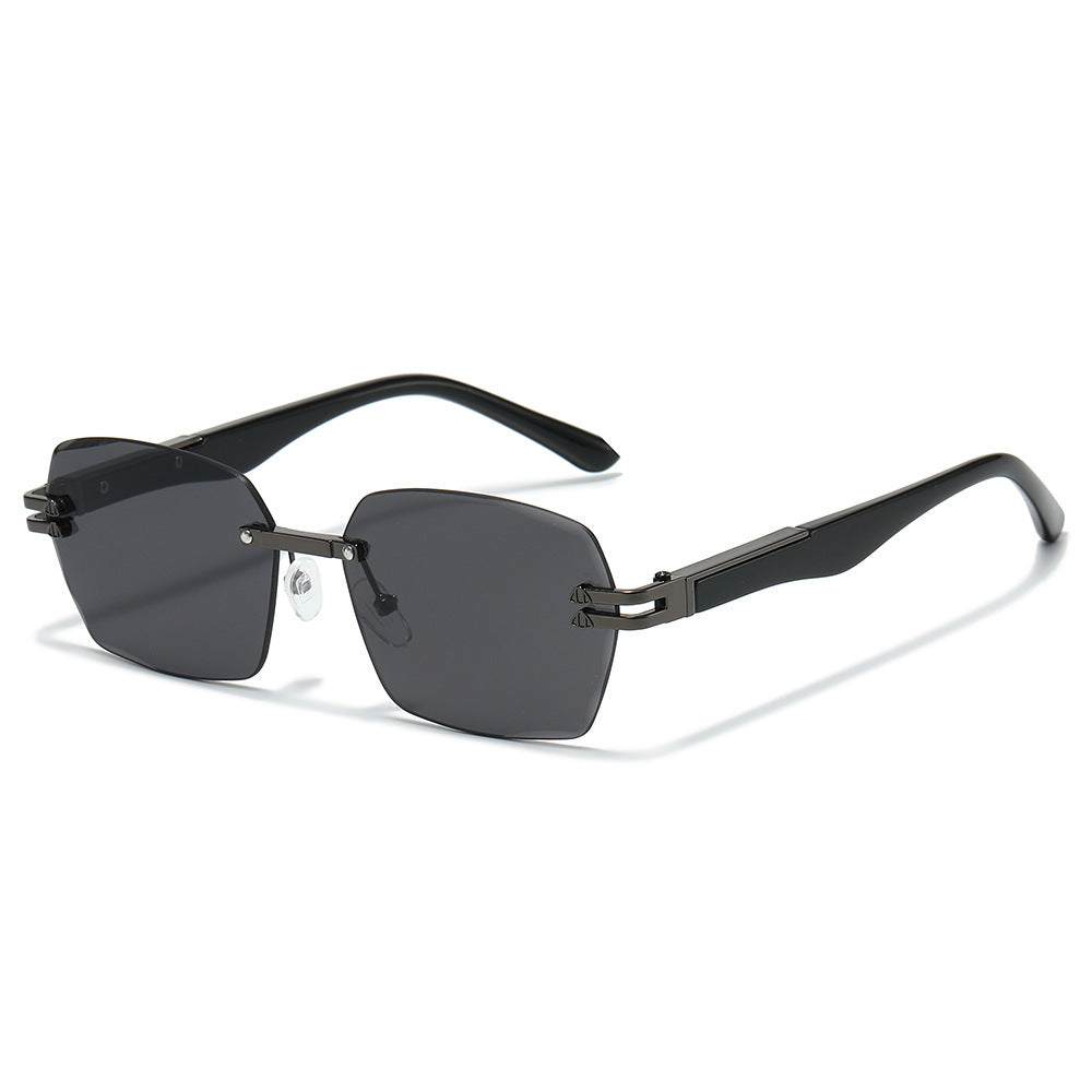 Oversized geometrische Sonnenbrille mit Metallelementen Brehn