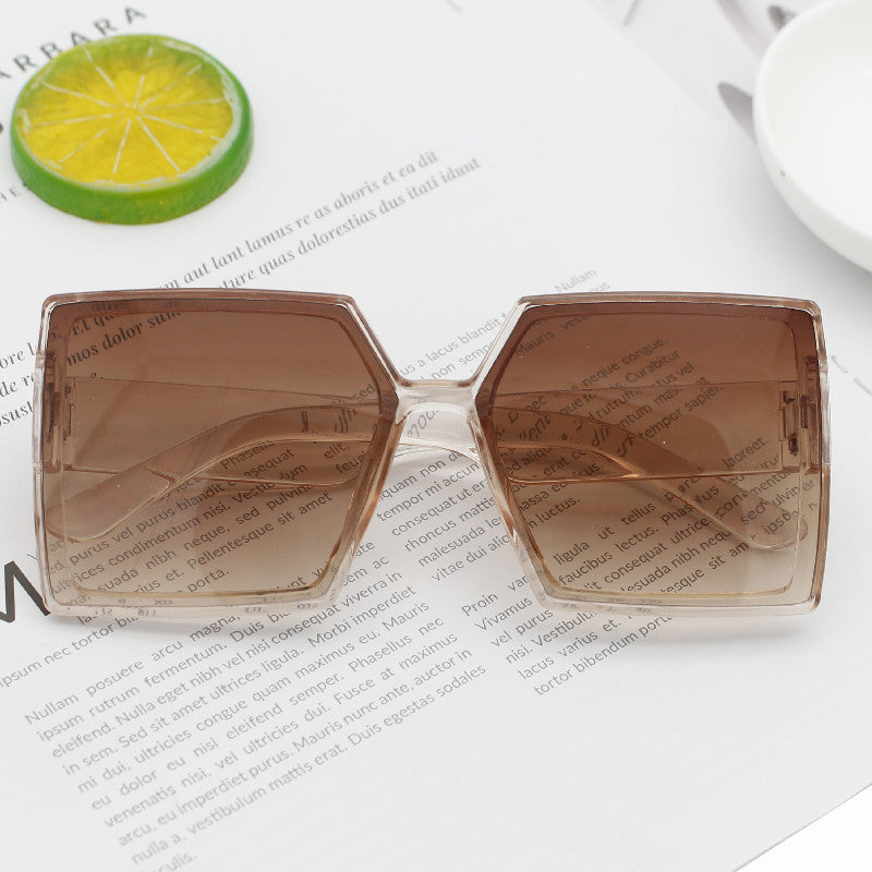 Damen Modische Oversized-Sonnenbrille mit kantigem Design Brehn
