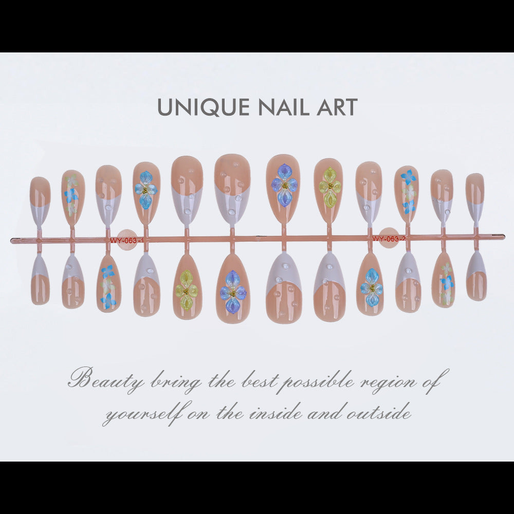 Dekoratives Floral Press-On Nagelkunstset Brehn