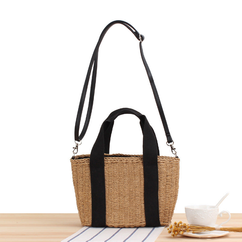 Handtasche Aus Geflochtenem Naturmaterial mit Verstellbarem Schulterriemen Brehn