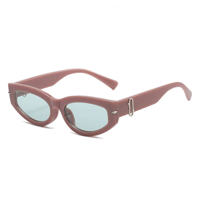 Retro-inspirierte Cat-Eye-Sonnenbrille mit boldem Rahmen Brehn