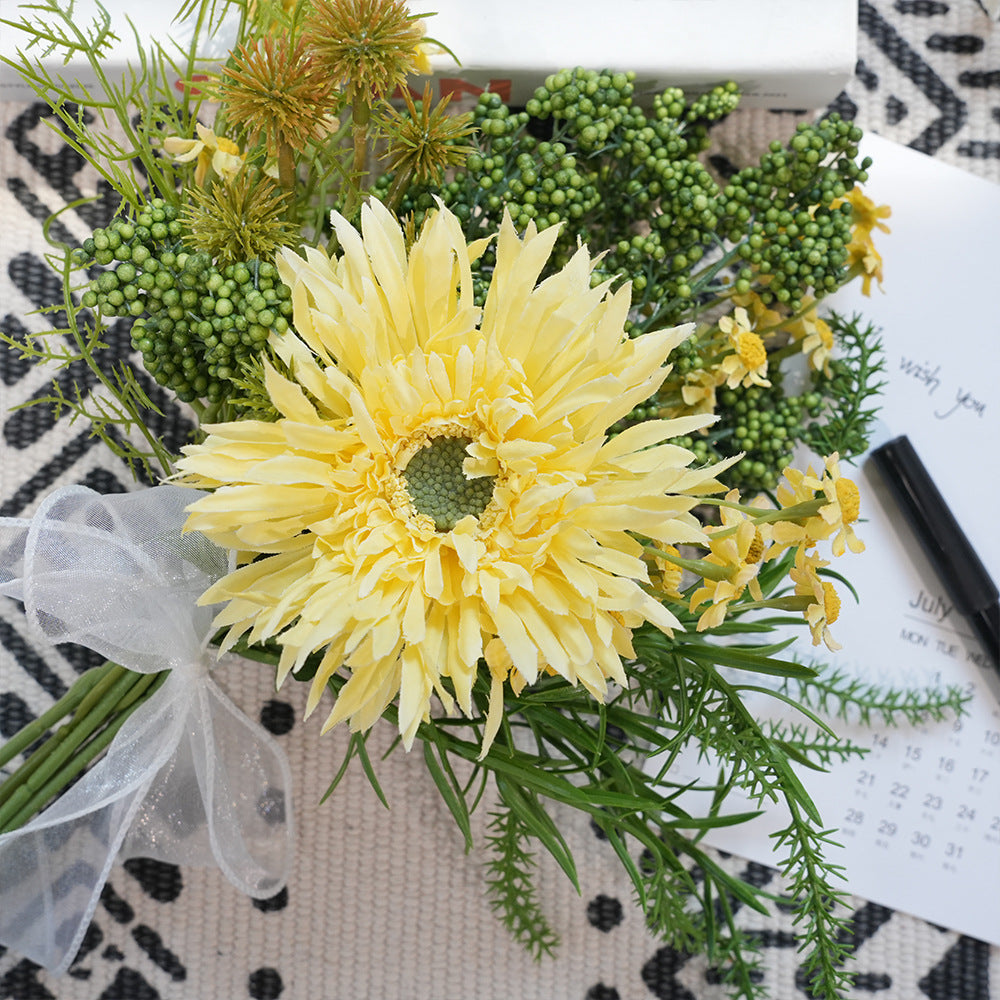 Künstlicher Blumenstrauß