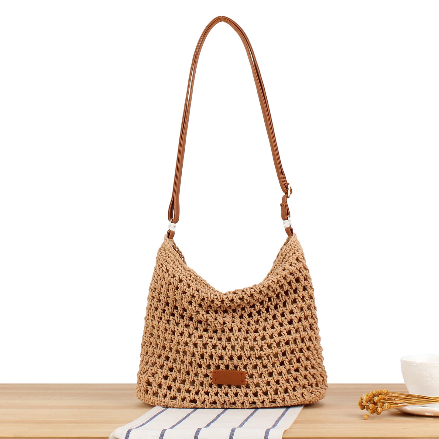 Handtasche Aus Handgeknüpftem Naturmaterial mit Lederakzenten Brehn