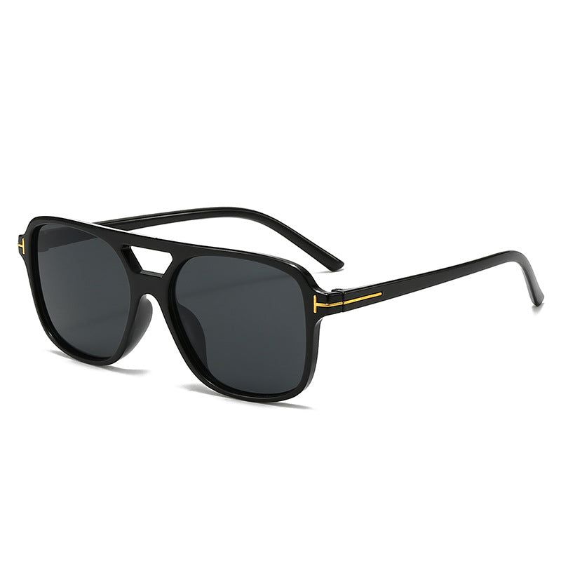 Fette Rechteckige Rahmenbrille