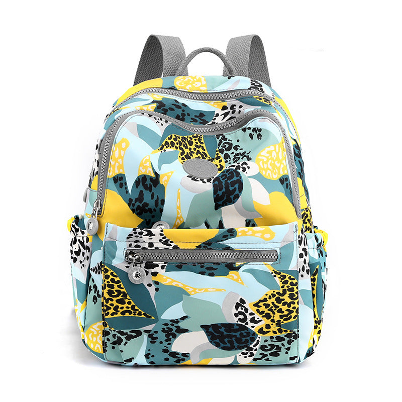 stylischer Rucksack mit modischem Blumenmuster Brehn