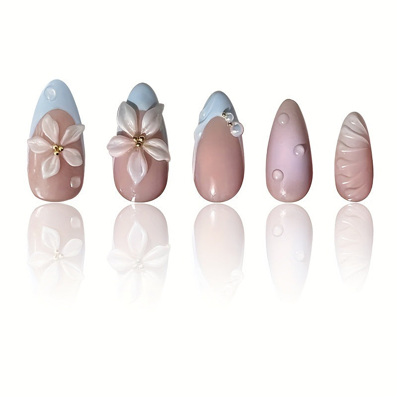 Künstlerische Florale Nagelverzierungen Brehn