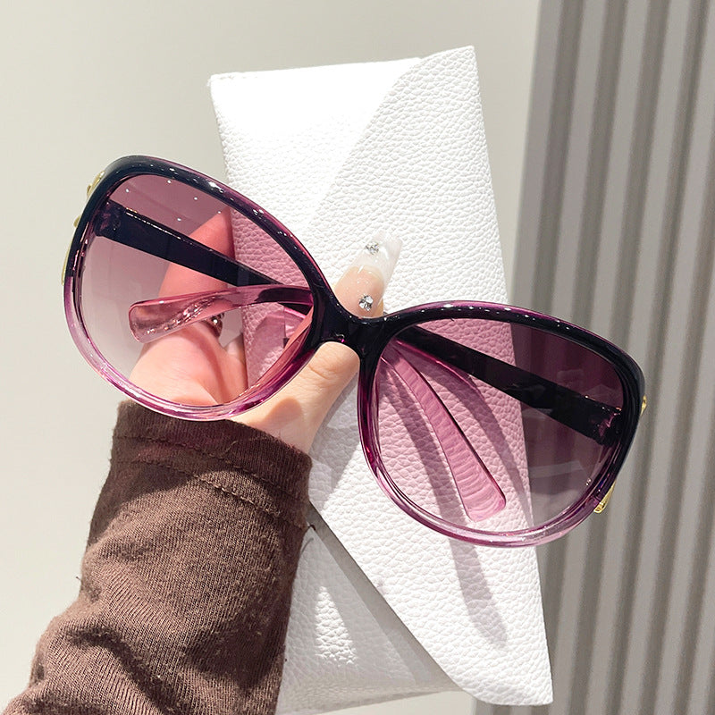 Damen Oversized Sonnenbrille mit modischem Gradient-Design Brehn