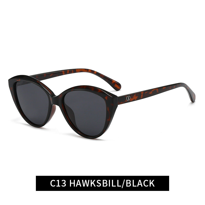 Damen Cat-Eye Sonnenbrille mit modischem und robustem Rahmen Brehn