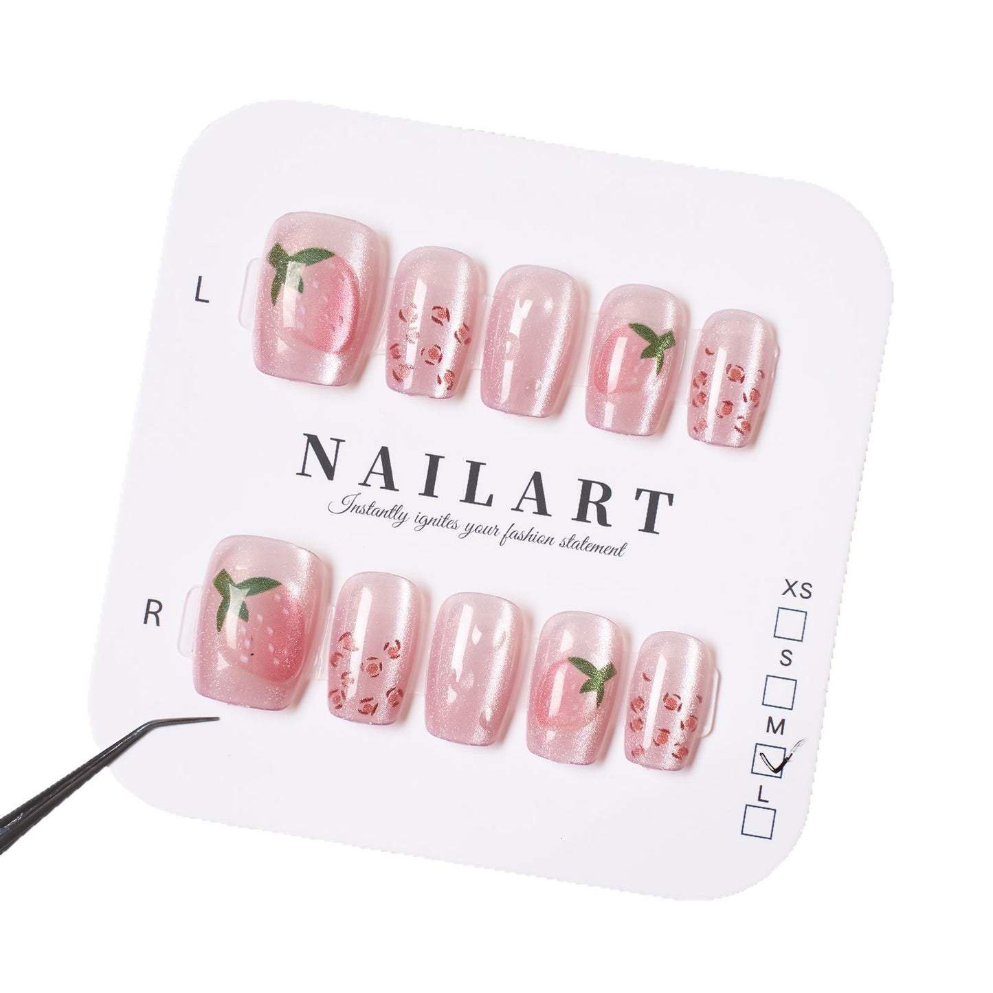 Artisanal Press-On Nail Set mit Blumen- und Obstmotiven Brehn