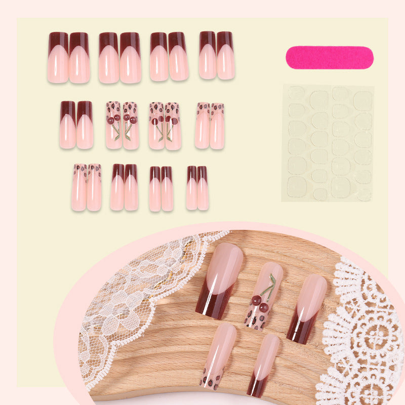 Künstlerisches Floral Press-On Nagelset Brehn