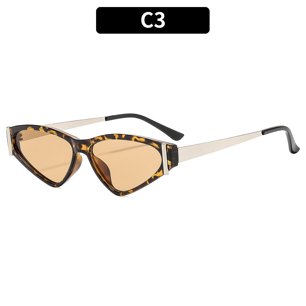 Retro-inspirierte dreieckige Sonnenbrille