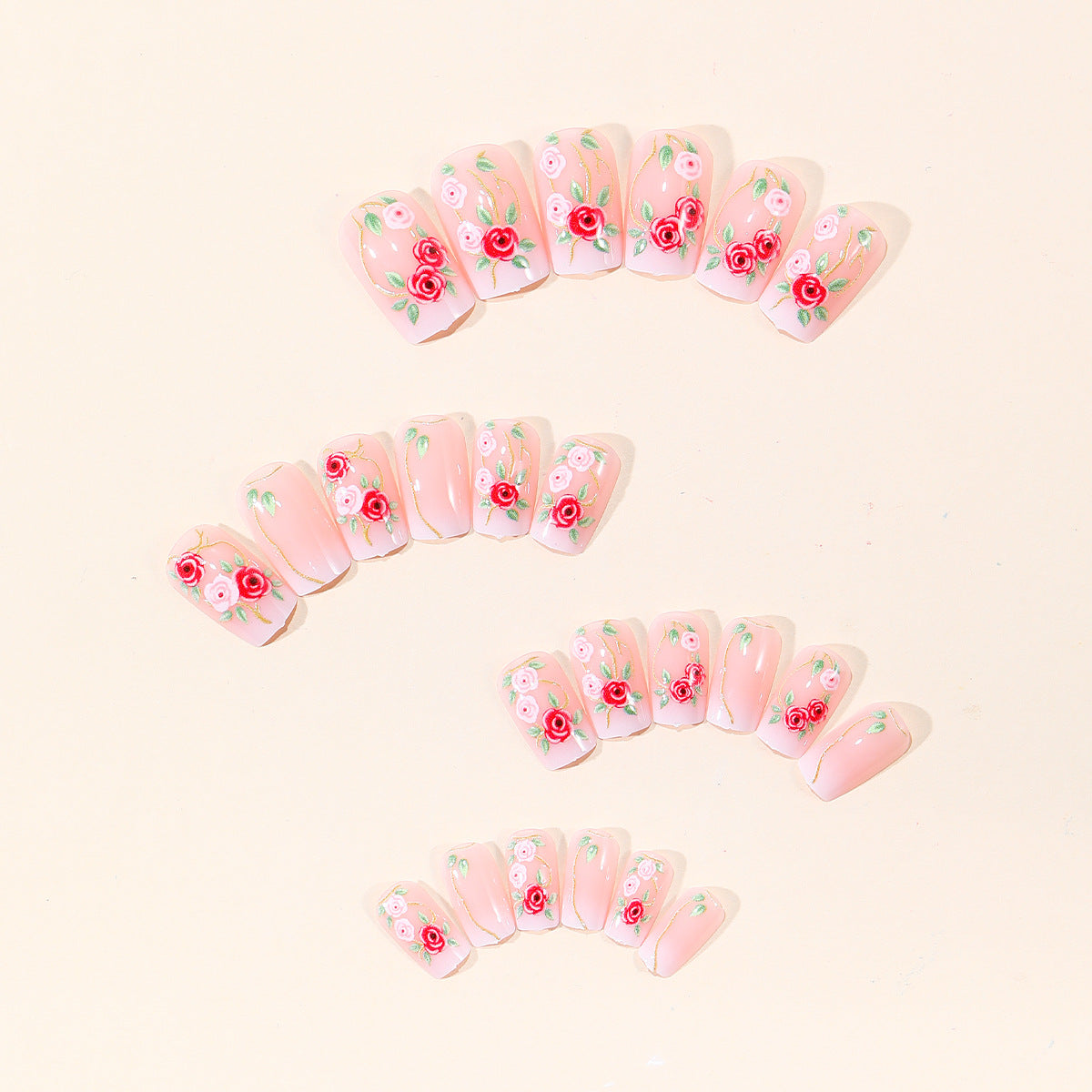 Florales Verziertes Nagelkunst-Set Brehn