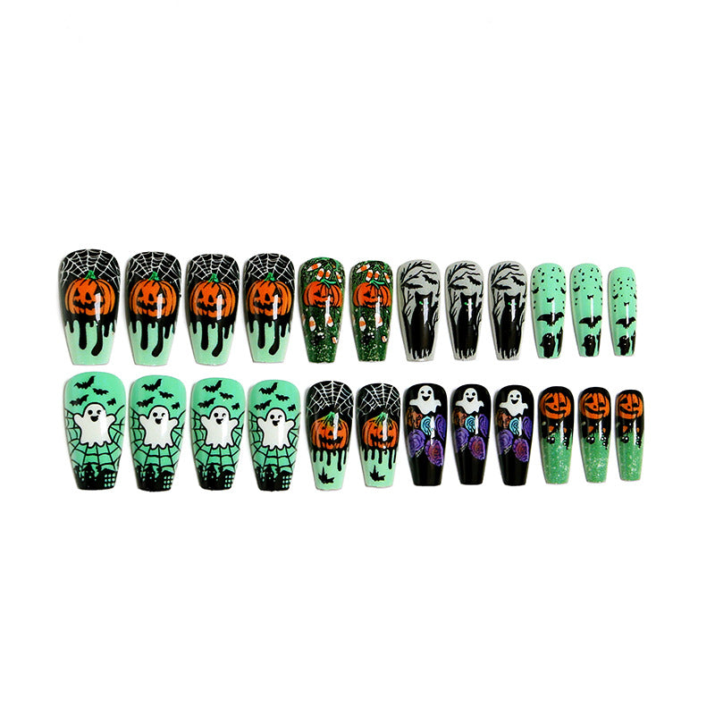 Kunstnagelset mit gruseligen Halloween-Motiven Brehn