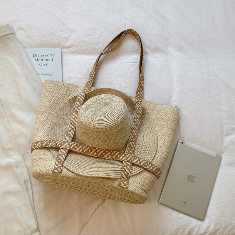 Gewebte Strohtasche für den Strand