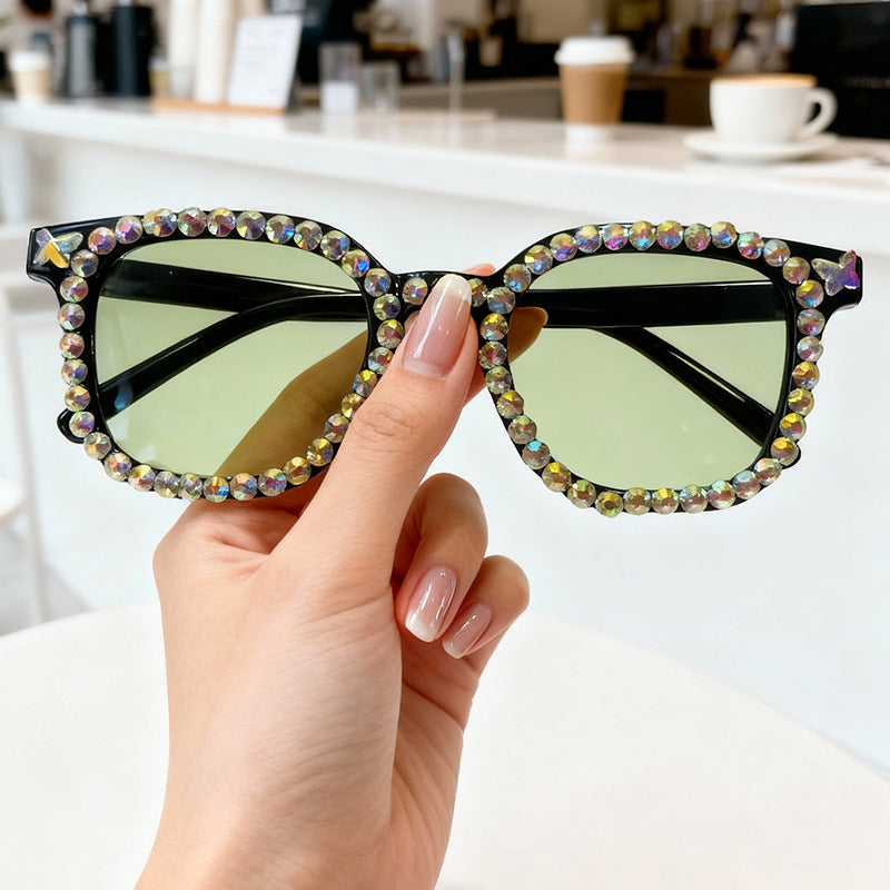 Kristall-verzierte Katzenaugen-Sonnenbrille Brehn