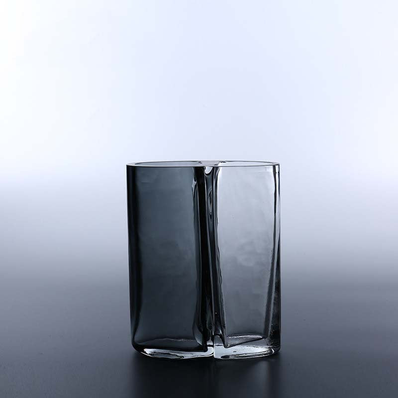 Mouth-blown skulptural Double-Chamber zeitgenössische Glasvase Brehn