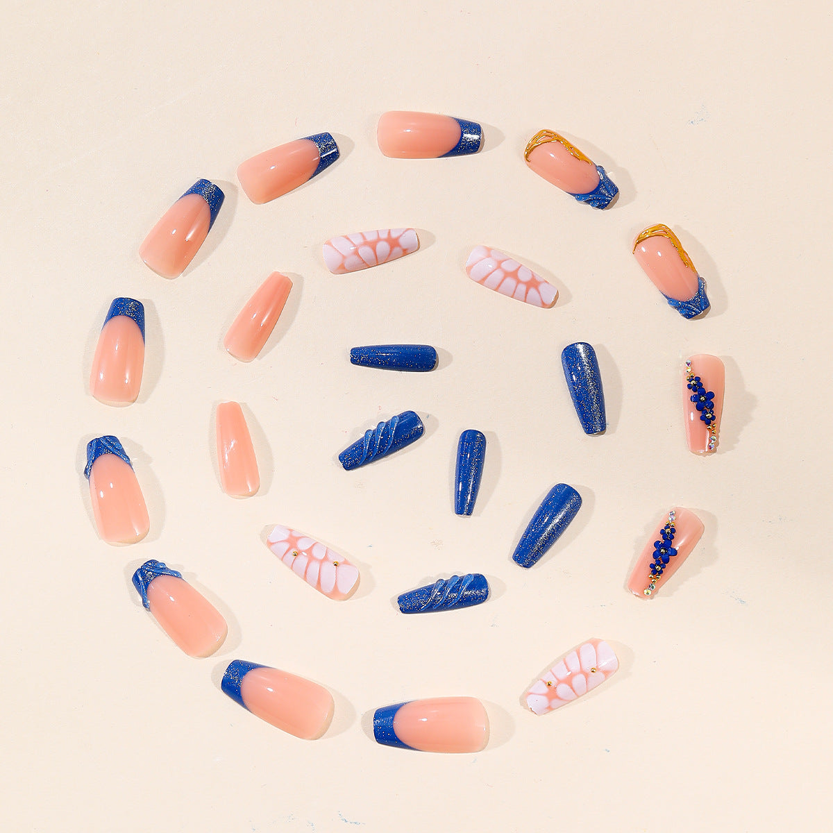 Künstlerische 3D Nagelkunstverlängerungen Brehn