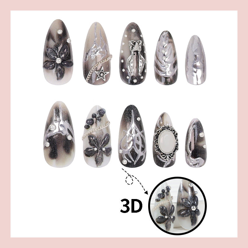 Künstliche Nagelspitzen mit glamourösem Schwarz-Weiß-Design Brehn