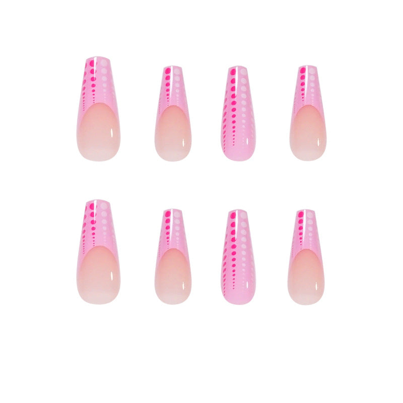 Kunstvolle Nagelkunst mit Gradient- und Punkt-Design Brehn