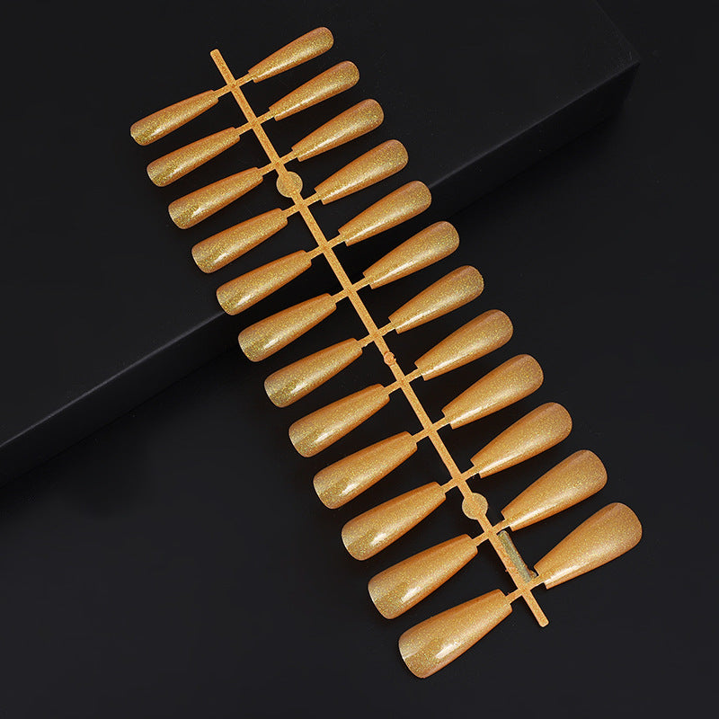 Kunstnägel Set mit elegantem Design Brehn