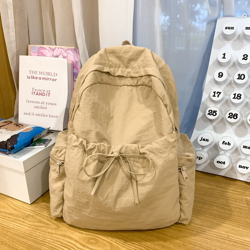 Lässiger Rucksack für die Schule mit Schleifen-Detail