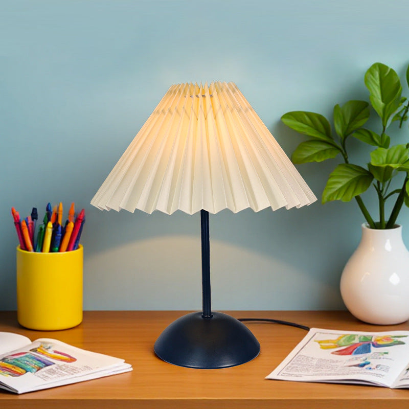 Dekorative Nachttischlampe