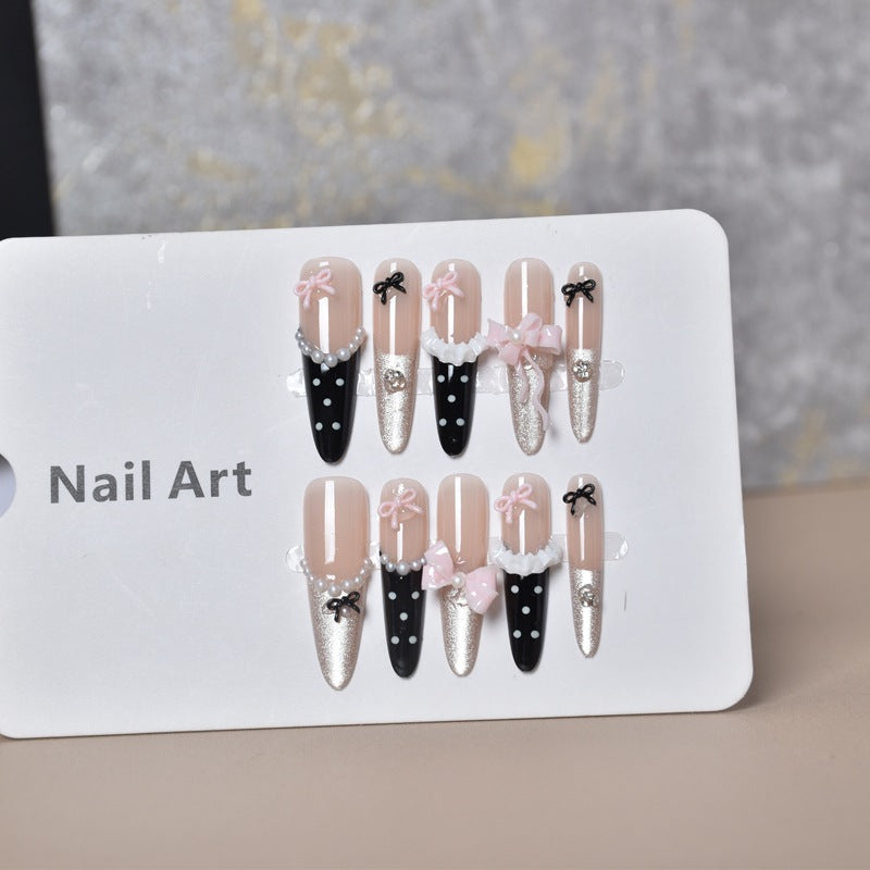 Dekoratives thematisches Acryldesign Press-On Nagelset Brehn